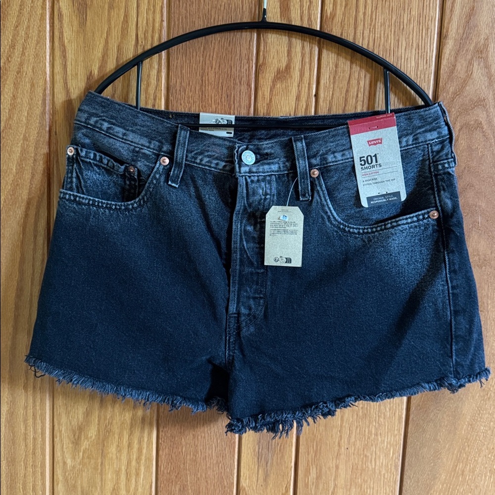 Levis 501 Jean Shorts